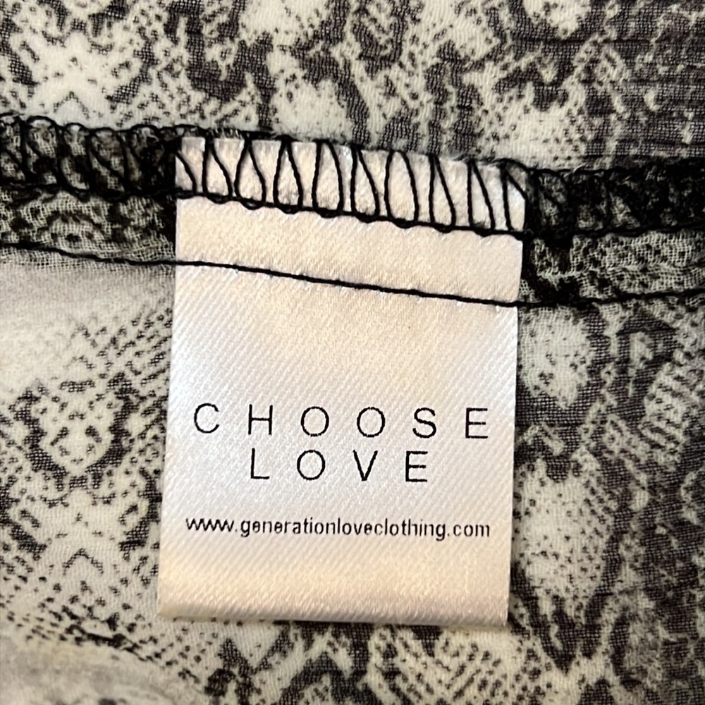 GENERATION LOVE‎ NY Sheer Top Snake Print Faux Leather Made USA Fitted  S - Picture 15 of 17